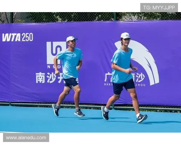 全国锦标赛回顾：杭州网球队展现卓越团队协作精神与竞技风采