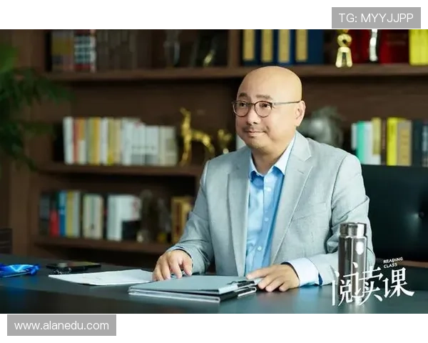 徐峥足球明星身份揭秘他与哪位球星有着不解之缘 徐峥足球明星身份揭秘他与哪位球星有着不解之缘