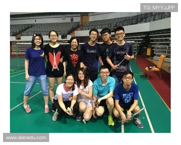 杭州羽毛球队与上海羽毛球队赛后复盘分析团队配合与战术执行的关键因素 杭州羽毛球队与上海羽毛球队赛后复盘分析团队配合与战术执行的关键因素