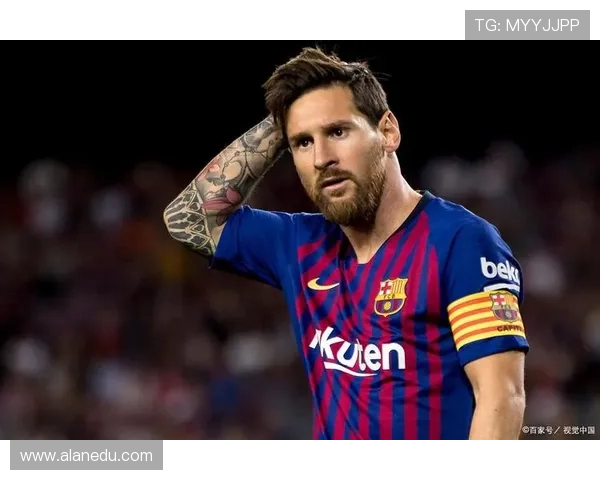 足球巨星的绝技揭秘与技巧分析让你领略球场风采 足球巨星的绝技揭秘与技巧分析让你领略球场风采